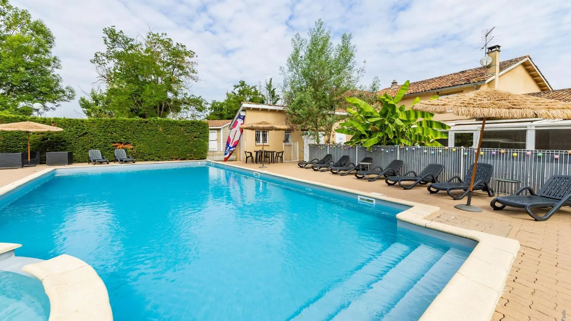 Vakantiehuis Nostra Libertat - Piscine - Terrasse Villa Rivières Frankrijk